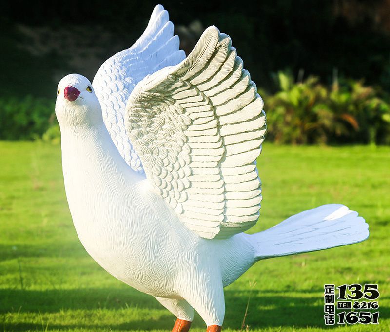 玻璃鋼樹脂仿真動物公園草坪鴿子雕塑